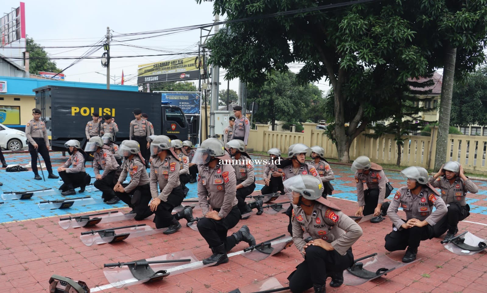 Anggota Sat Samapta Polres Majalengka Laksanakan Latihan Dalmas, Tingkatkan Kemampuan dan Keterampil