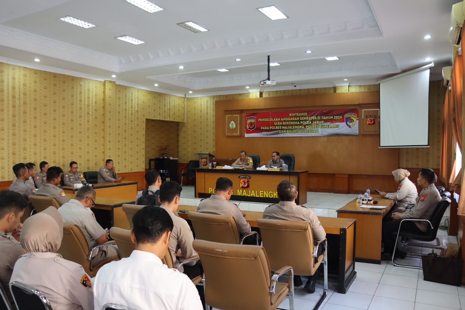 Wakapolres Majalengka Sambut Tim Binteknis Pengelolaan Anggaran Semester II Tahun 2024