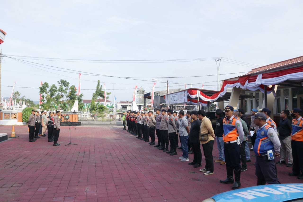 Wakapolres Majalengka Pimpin Apel Kesiapan Pengamanan MTQ ke-54 Tingkat Kabupaten