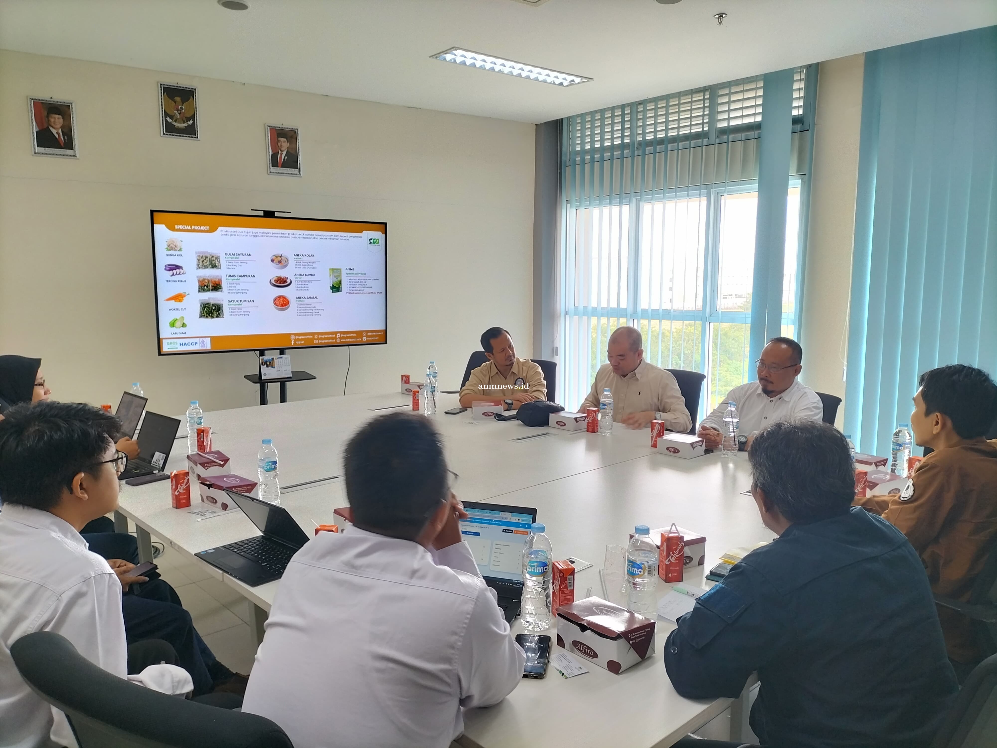 PT. Mitratani Dua Tujuh Kunjungi Polindra untuk Penjajakan Kerjasama serta Pengembangan SDM