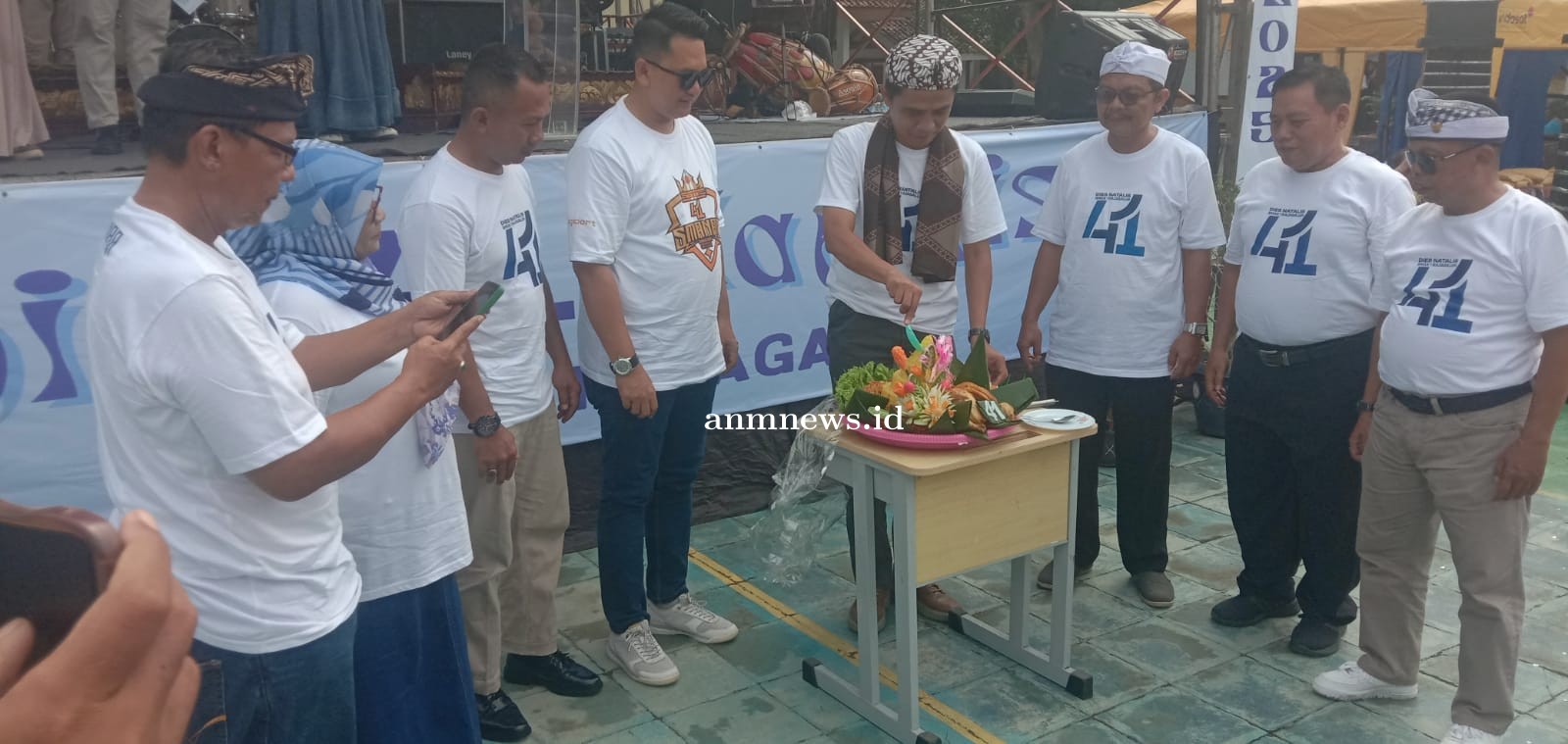 Efran  Anggota DPRD Mengafresiasi Penyelenggaraan Diesnatalis SMAN 1 Rajagaluh