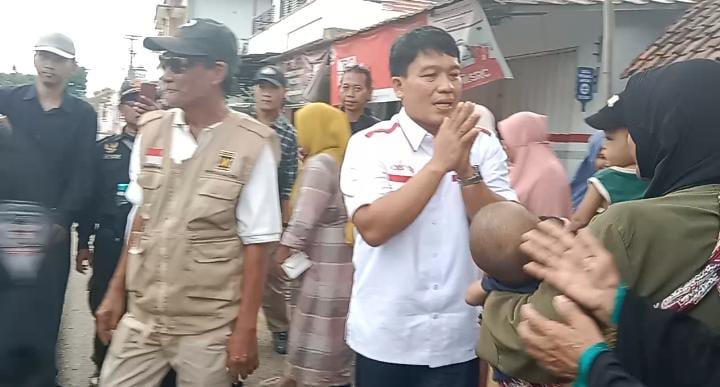 Warga Antusias Sambut Kehadiran Cawabup Majalengka Koko Suyoko