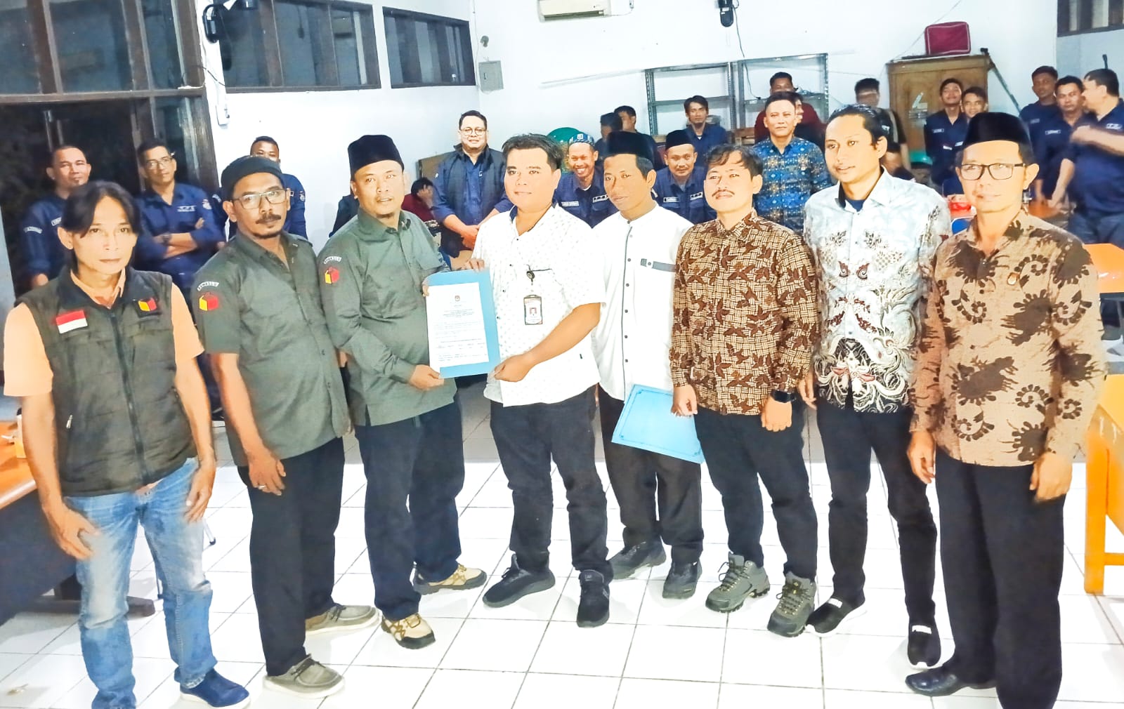 Rapat Pleno Terbuka Rekapitulasi DPHP Pilgub dan Pilkada 2024, di Gelar PPK Kecamatan Cibuaya