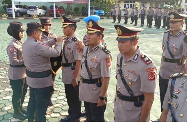 Kapolres Indramayu Pimpin Sertijab di Lingkungan Polres Indramayu