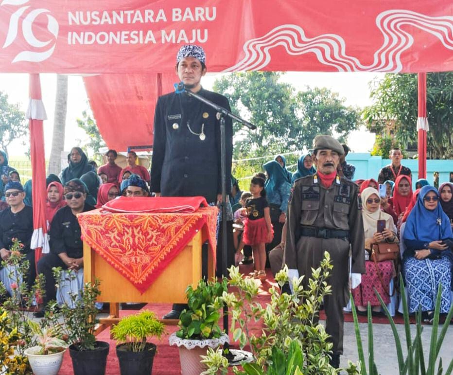 Upacara Peringatan HUT RI ke-79 Digelar Penuh Khidmat di Lapangan Kecamatan Cibuaya