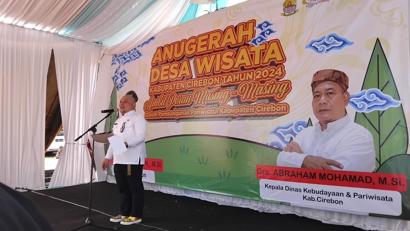Desa Belawa Terima Surat Keputusan Desa wisata Konservasi Terbaik 2024