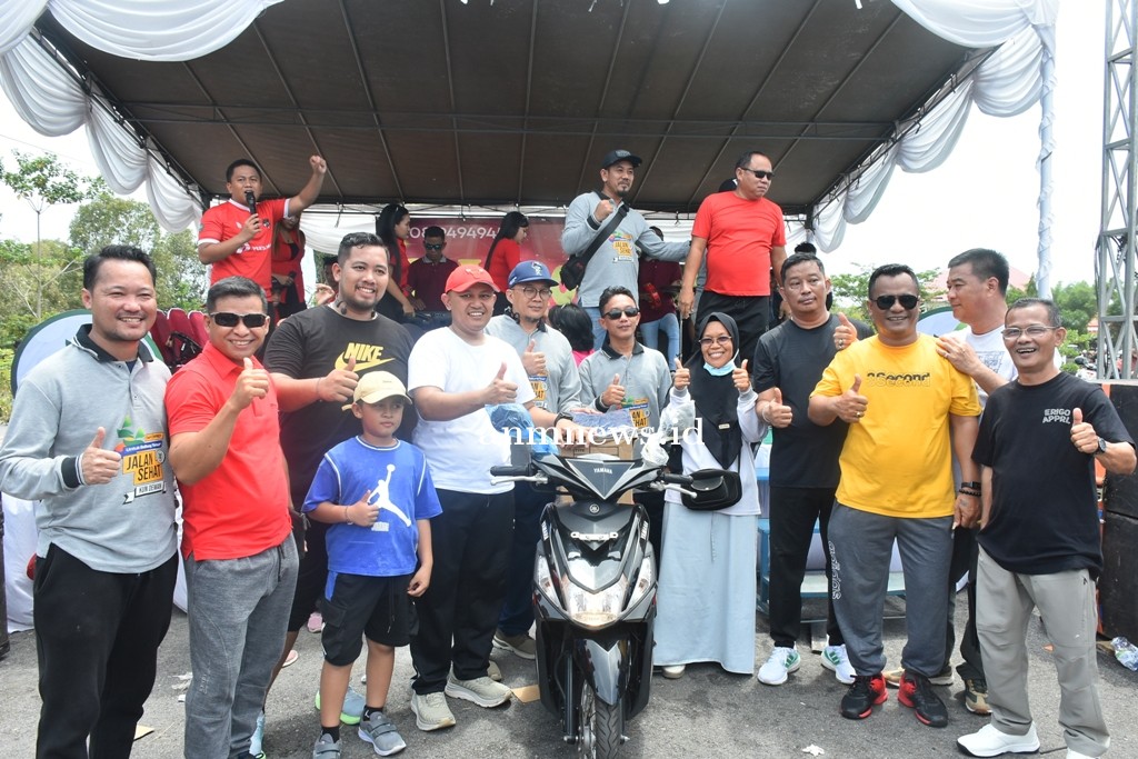 Jalan Sehat Kun Dewan di Penuhi Peserta, Tahun Depan Jalan Santai di Luar Kota Manggar