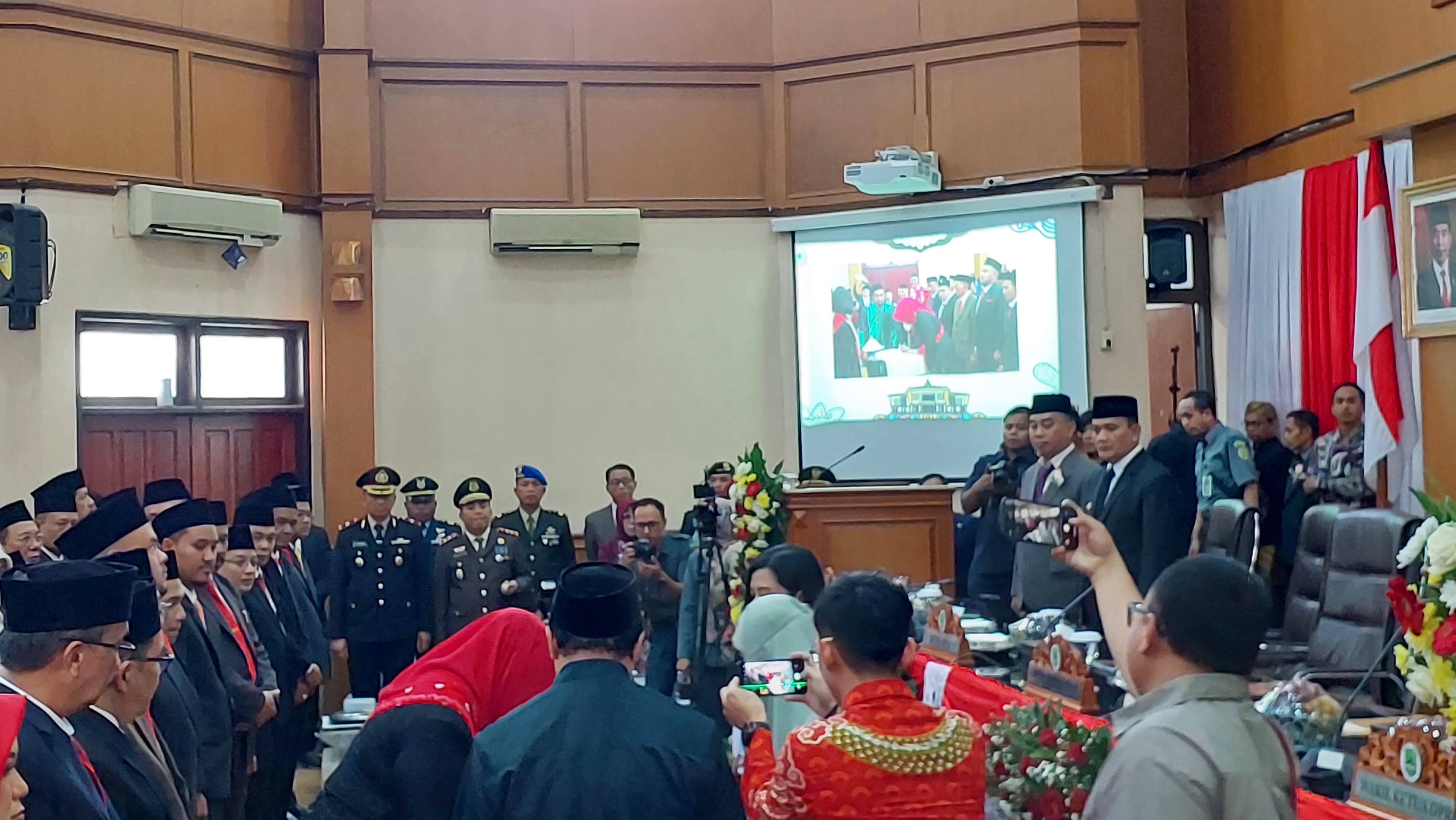 Wakapolres Majalengka Hadiri Rapat Paripurna Pengucapan Sumpah Anggota DPRD Kabupaten Majalengka